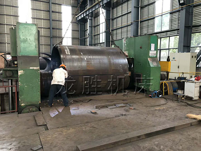 大型三辊卷板机客户卷板效果